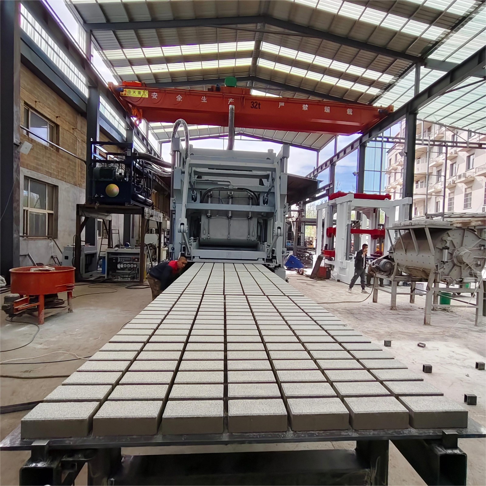 brick machine (2).jpg